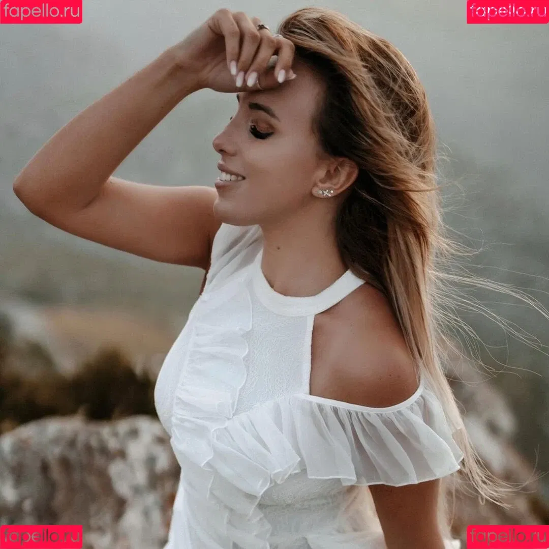 Annemarie Eilfeld Onlyfans Photo Gallery 