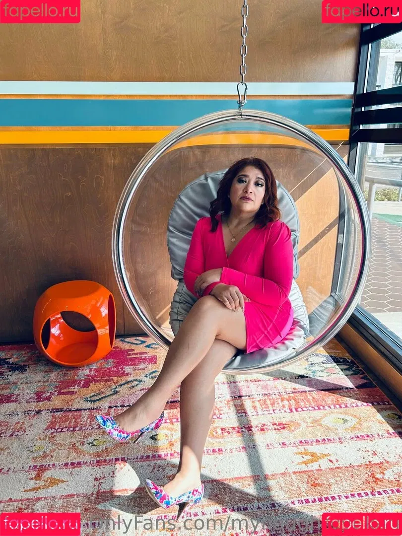 mynaughtyyukari Onlyfans Photo Gallery 