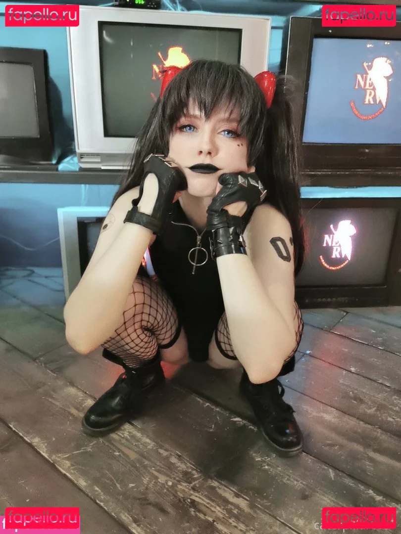 Caterpillar_Cos | Aleksandra Bodler Onlyfans Photo Gallery 