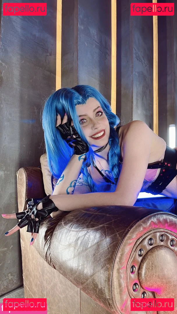 Caterpillar_Cos | Aleksandra Bodler Onlyfans Photo Gallery 