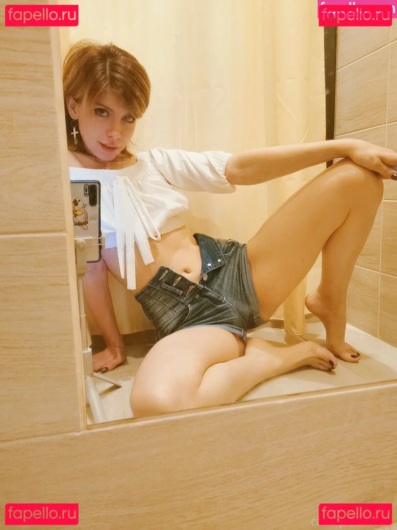 Caterpillar_Cos | Aleksandra Bodler Onlyfans Photo Gallery 