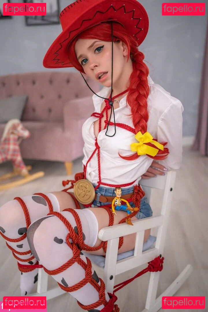 Caterpillar_Cos | Aleksandra Bodler Onlyfans Photo Gallery 