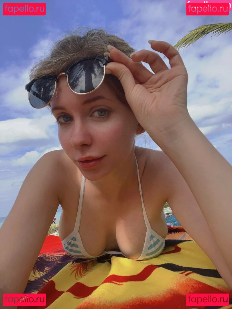 Caterpillar_Cos | Aleksandra Bodler Onlyfans Photo Gallery 