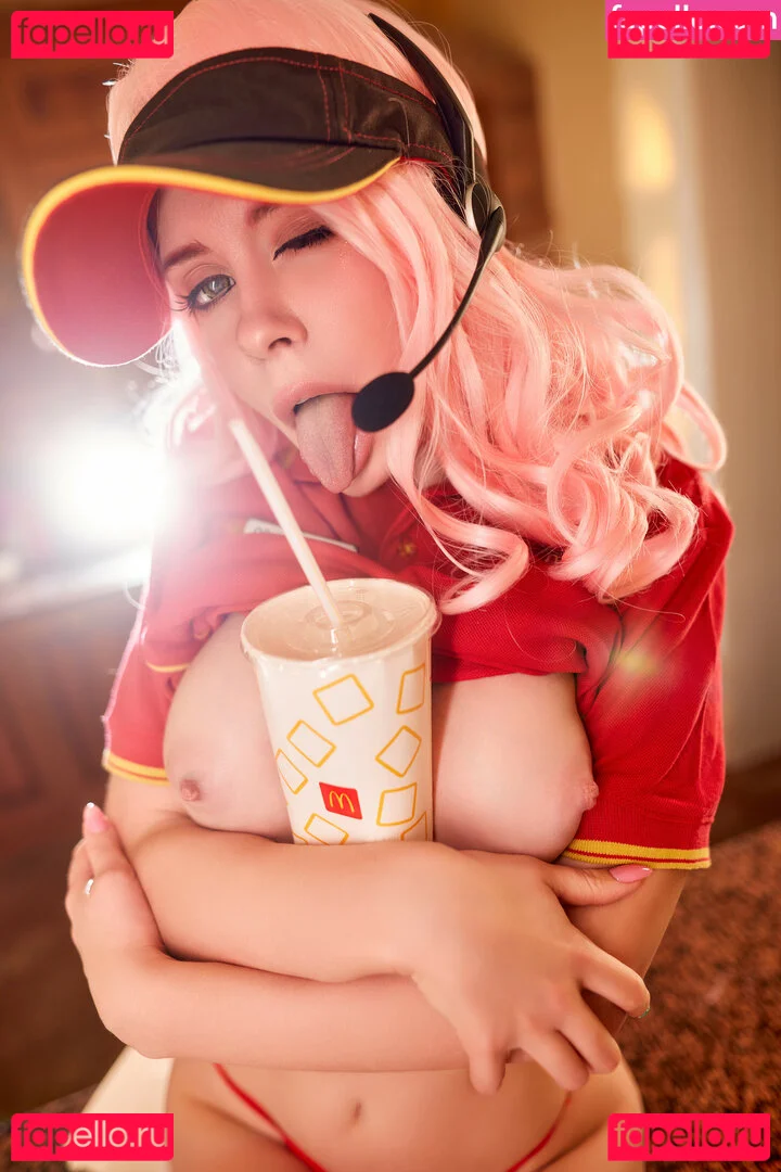 Caterpillar_Cos | Aleksandra Bodler Onlyfans Photo Gallery 