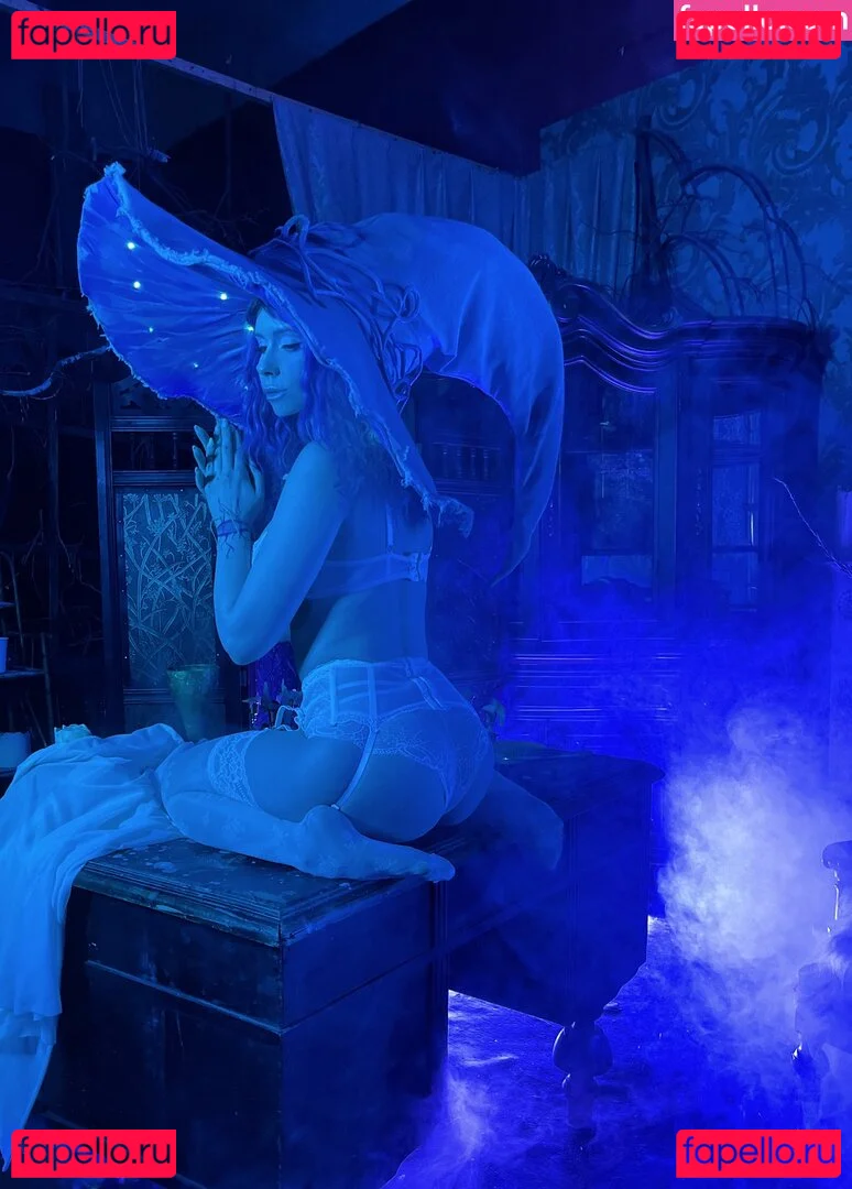 Caterpillar_Cos | Aleksandra Bodler Onlyfans Photo Gallery 