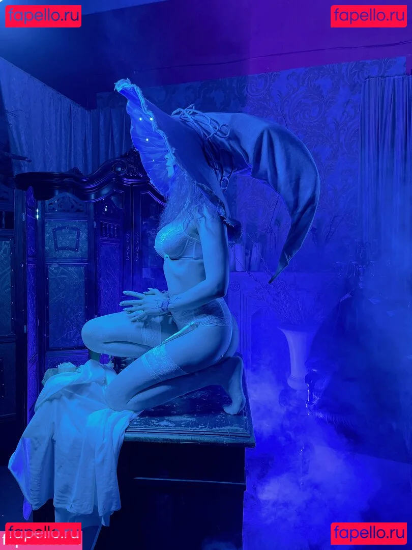 Caterpillar_Cos | Aleksandra Bodler Onlyfans Photo Gallery 