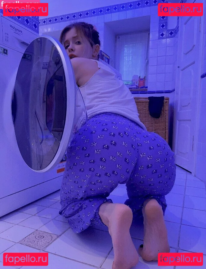 Caterpillar_Cos | Aleksandra Bodler Onlyfans Photo Gallery 