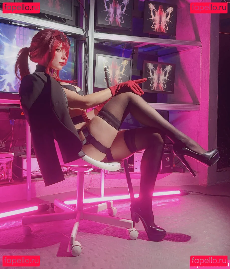 Caterpillar_Cos | Aleksandra Bodler Onlyfans Photo Gallery 