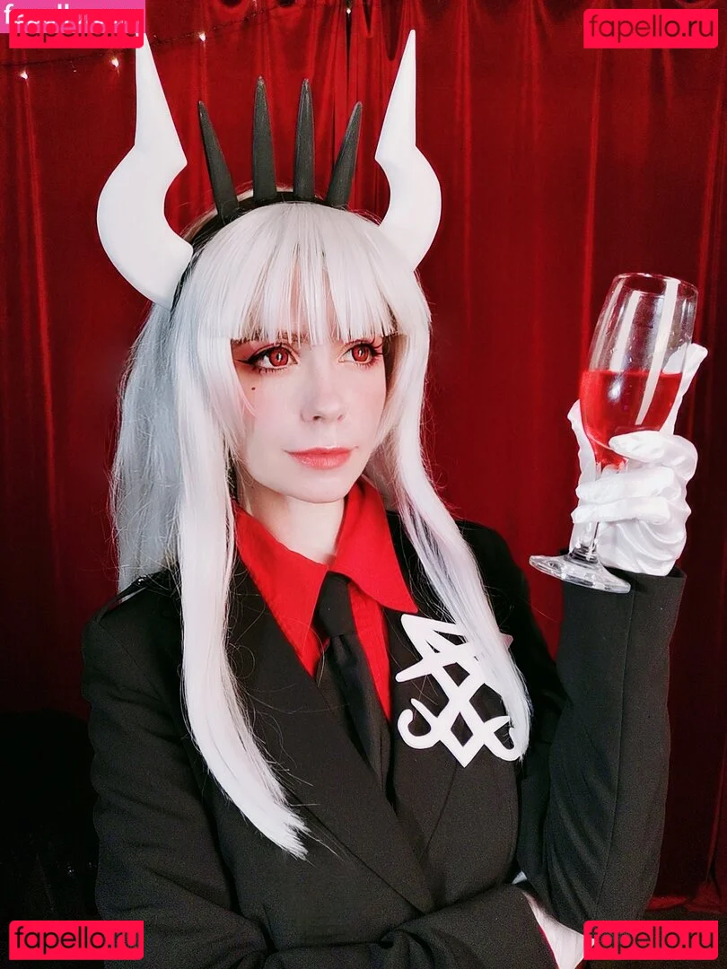 Caterpillar_Cos | Aleksandra Bodler Onlyfans Photo Gallery 