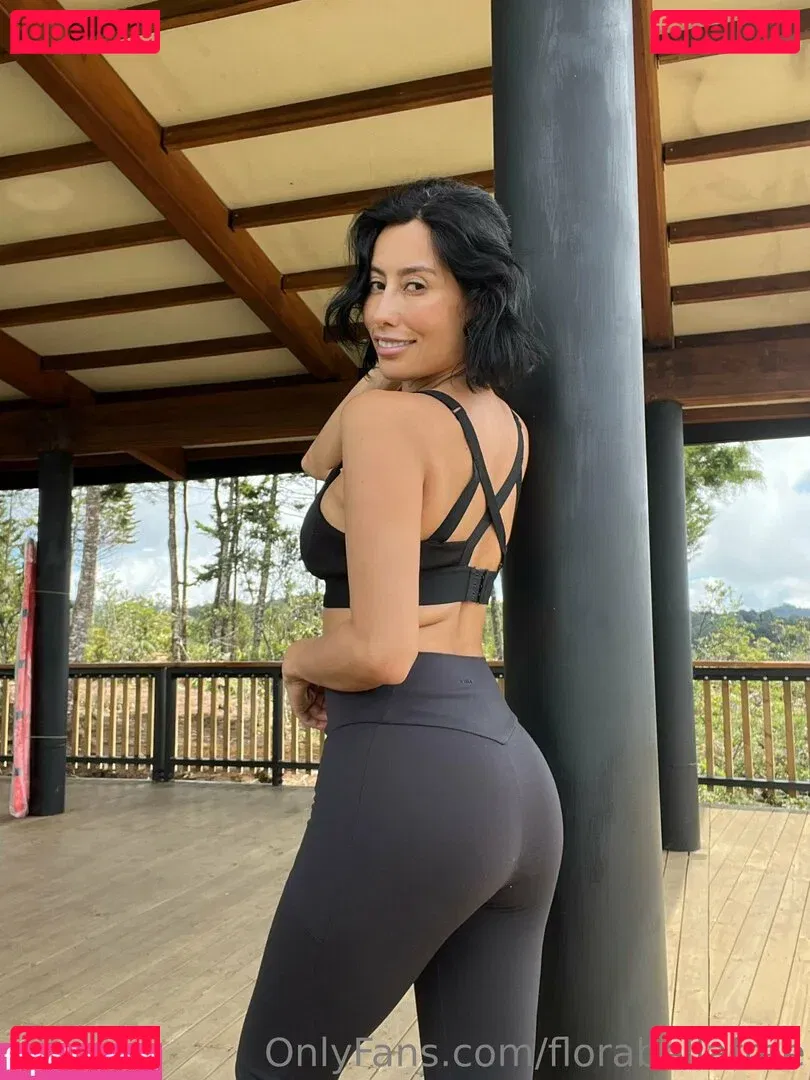 florabellafree Onlyfans Photo Gallery 