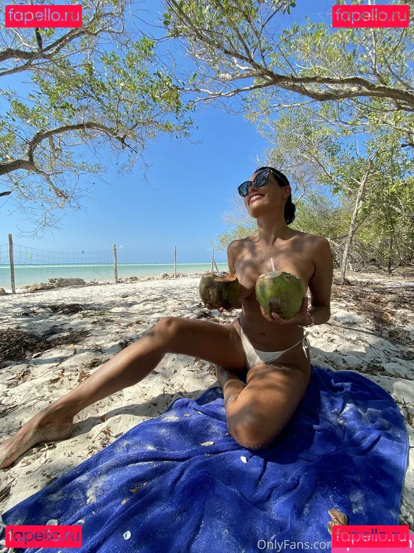 florabellafree Onlyfans Photo Gallery 