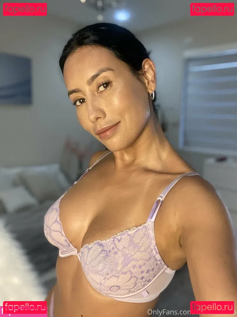 florabellafree Onlyfans Photo Gallery 