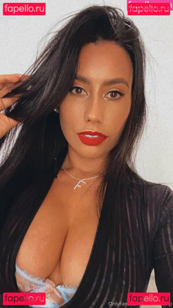 florabellafree Onlyfans Photo Gallery 