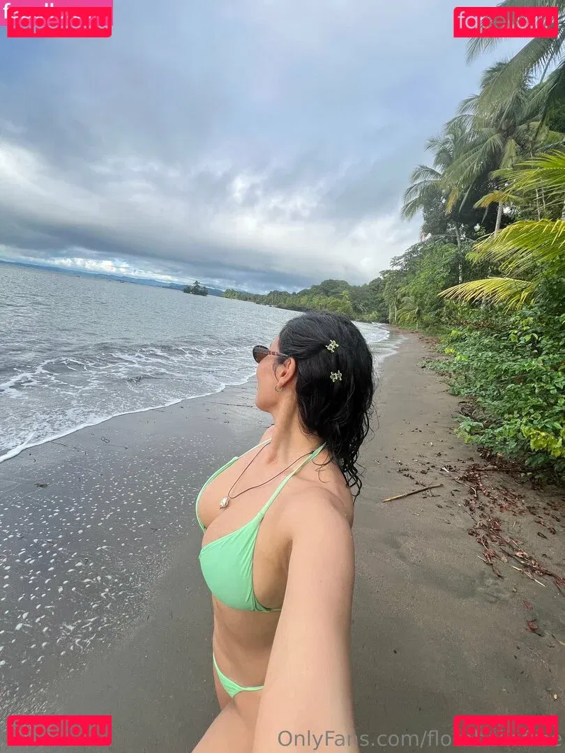 florabellafree Onlyfans Photo Gallery 