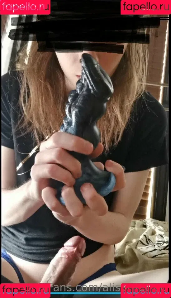 alisathetrap Onlyfans Photo Gallery 