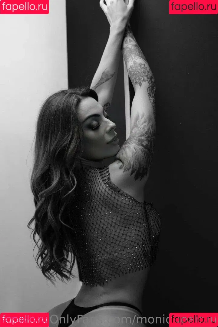 Monique Amin Onlyfans Photo Gallery 