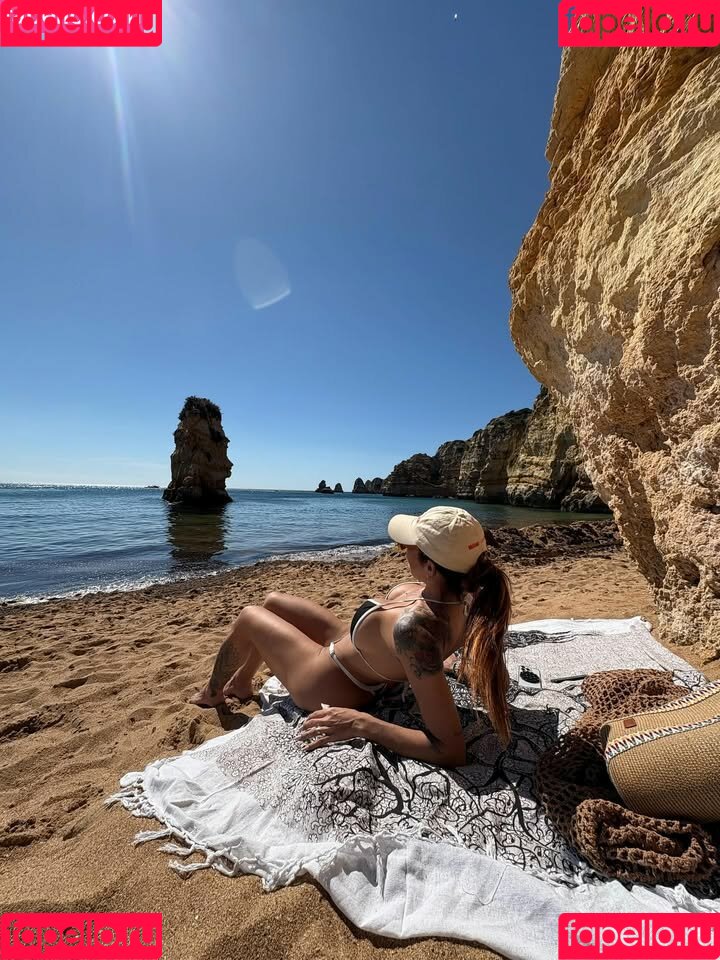 Monique Amin Onlyfans Photo Gallery 