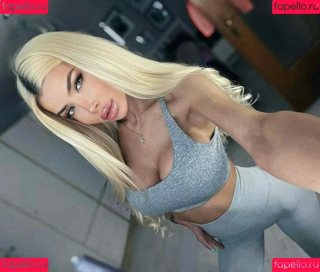 Amalia Yildirim Onlyfans Photo Gallery 