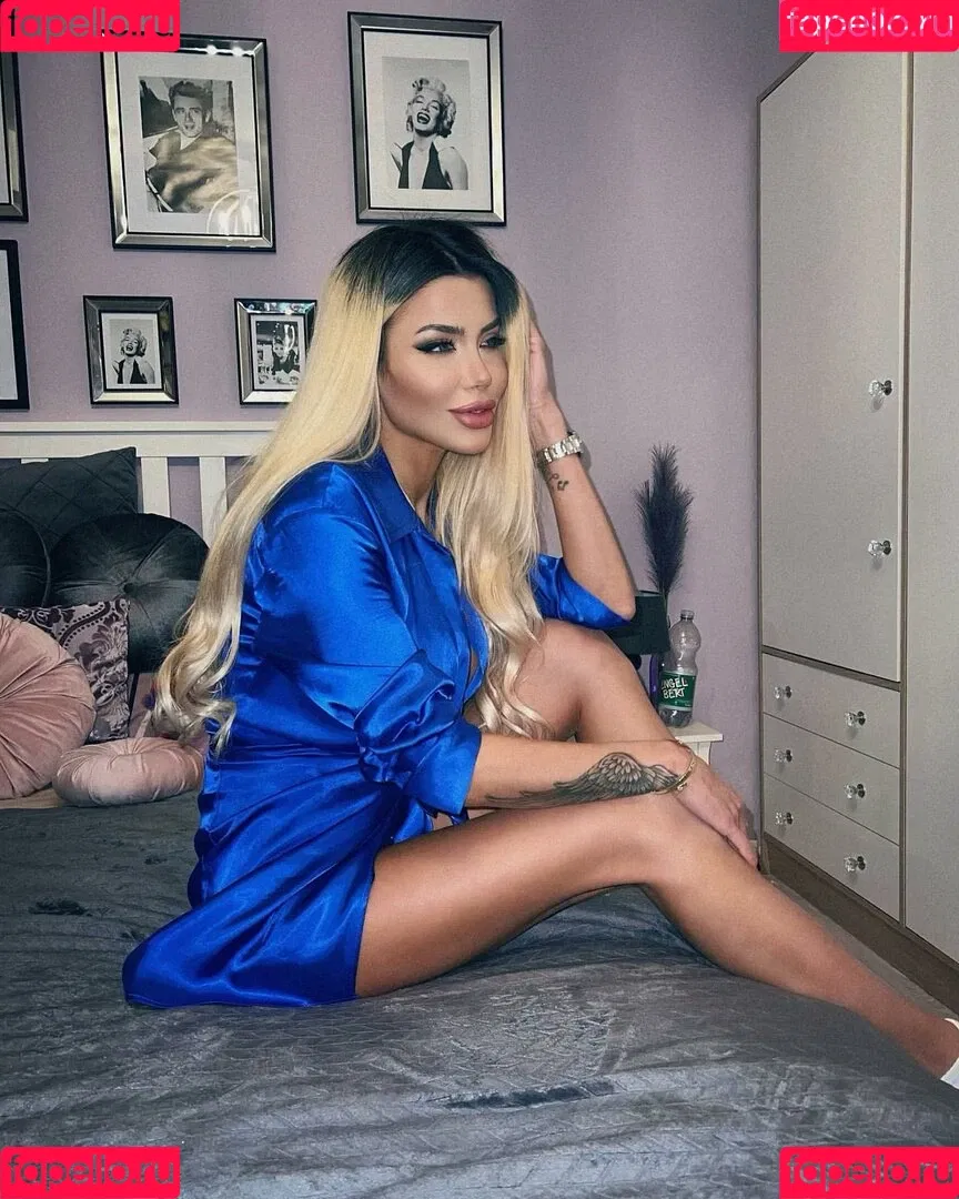 Amalia Yildirim Onlyfans Photo Gallery 