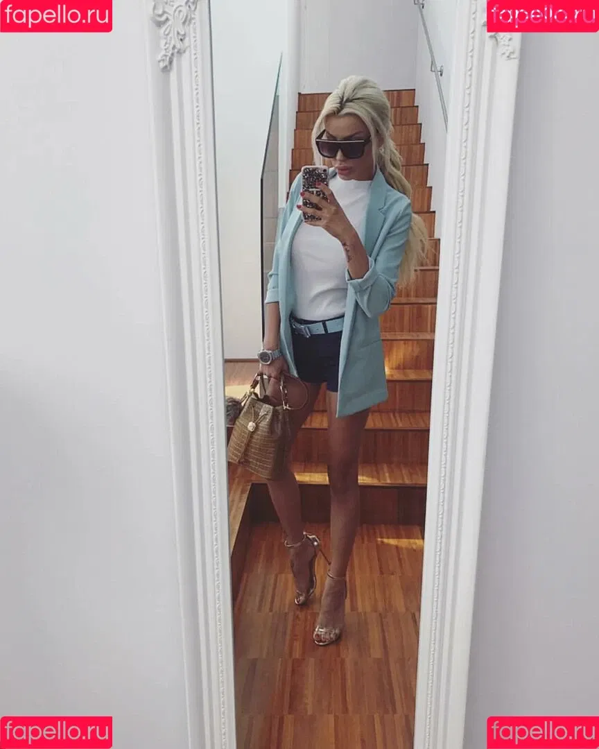 Amalia Yildirim Onlyfans Photo Gallery 