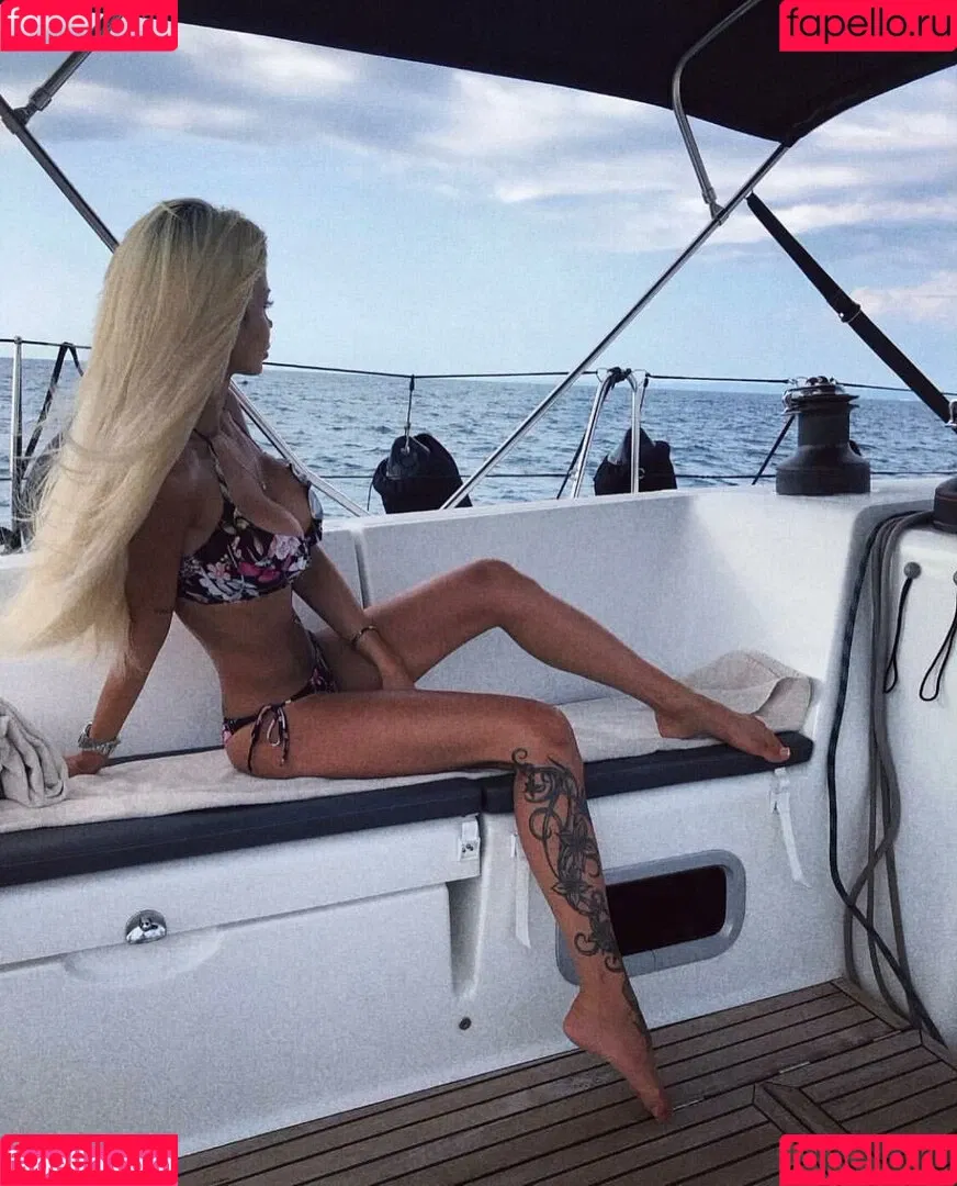 Amalia Yildirim Onlyfans Photo Gallery 