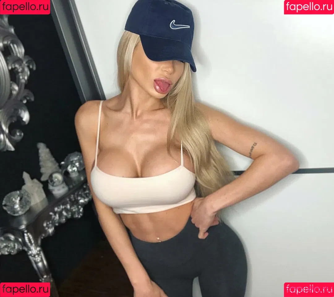 Amalia Yildirim Onlyfans Photo Gallery 