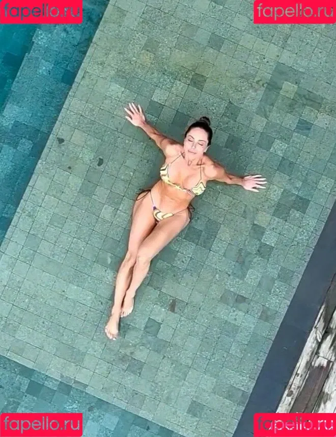 Fernanda Pedrosa Onlyfans Photo Gallery 