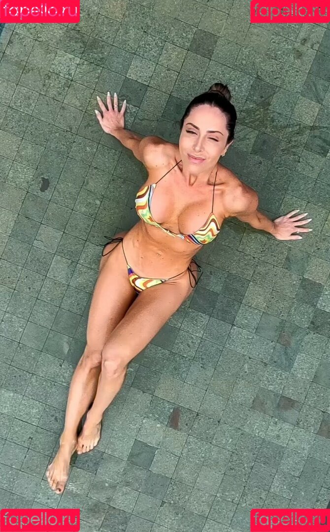 Fernanda Pedrosa Onlyfans Photo Gallery 