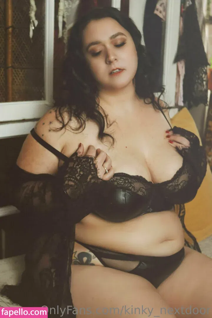 kinky_nextdoor Onlyfans Photo Gallery 