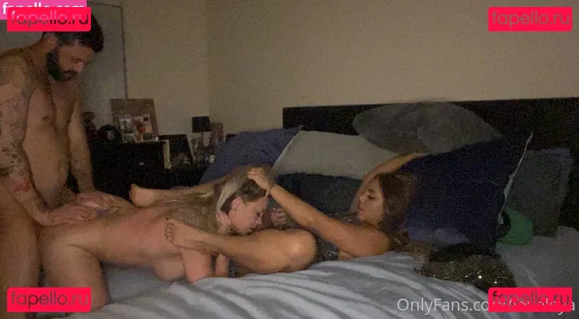 Kyra Mogwai Batara Onlyfans Photo Gallery 