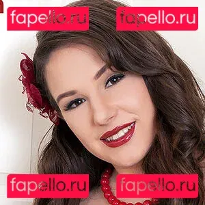 Stacy Vandenberg Onlyfans Photo Gallery 