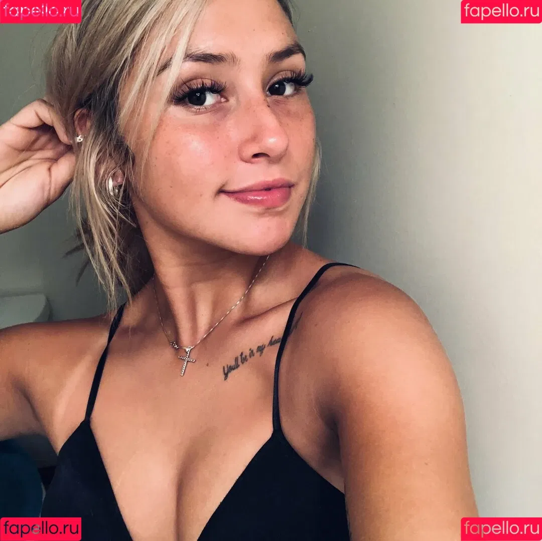 evehaddox13 Onlyfans Photo Gallery 