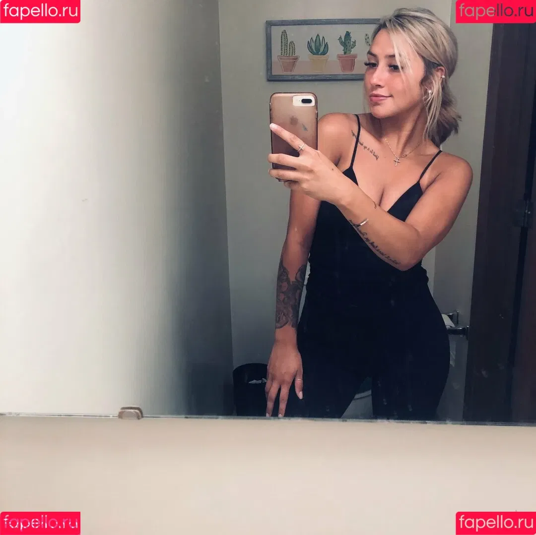 evehaddox13 Onlyfans Photo Gallery 