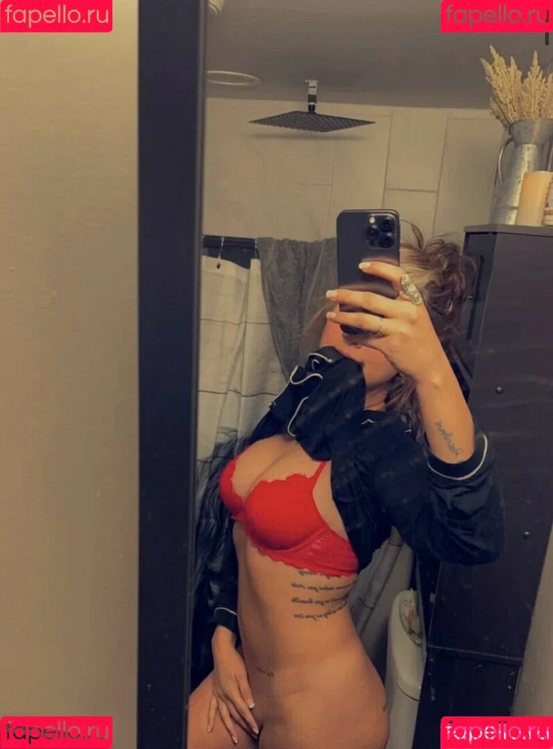 evehaddox13 Onlyfans Photo Gallery 