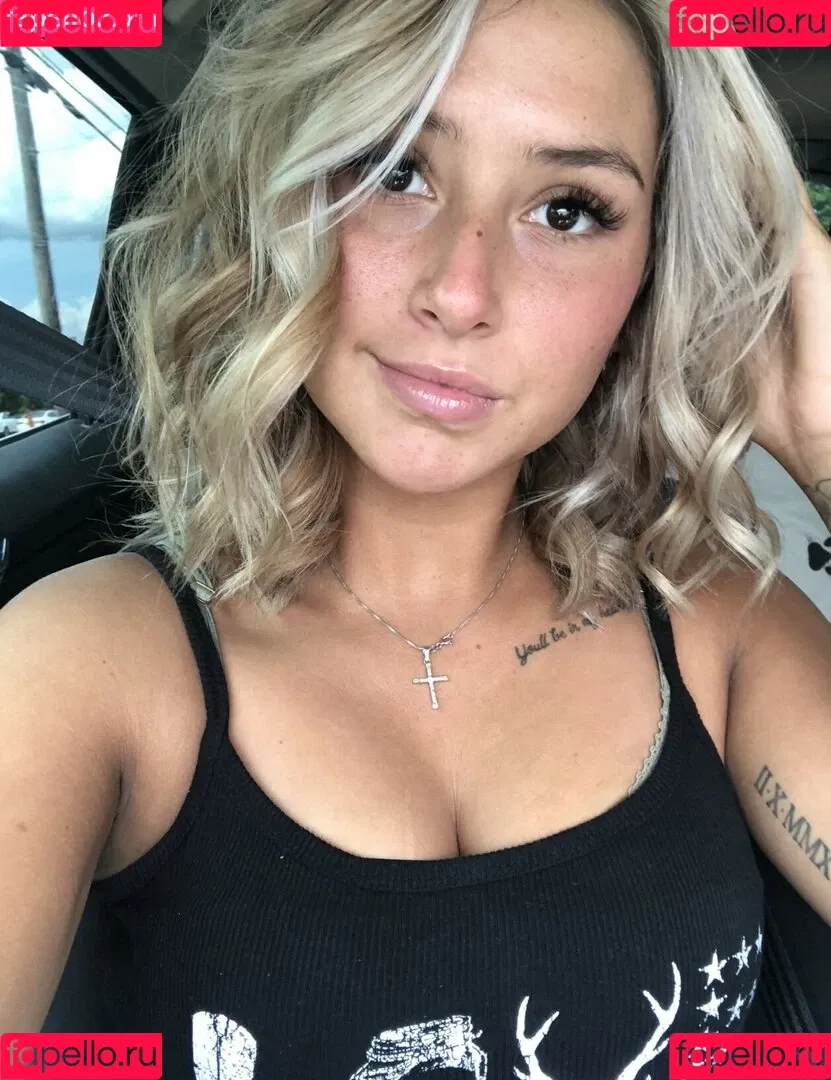 evehaddox13 Onlyfans Photo Gallery 