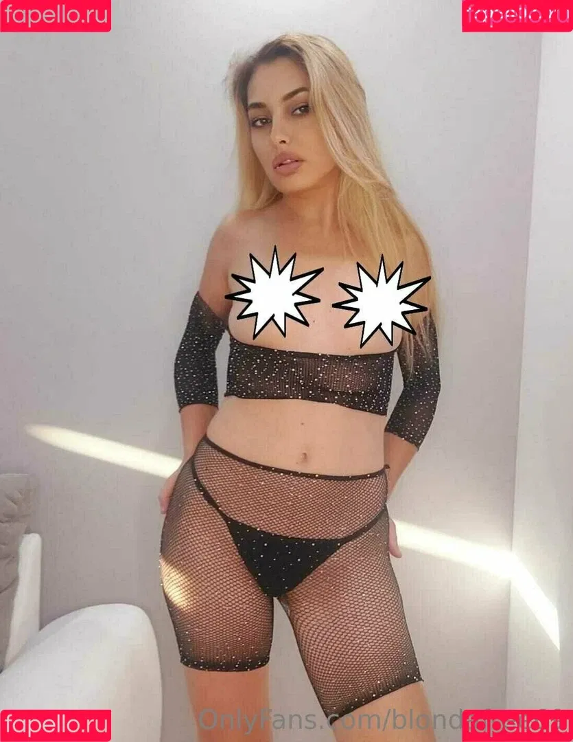 blondafree69 Onlyfans Photo Gallery 