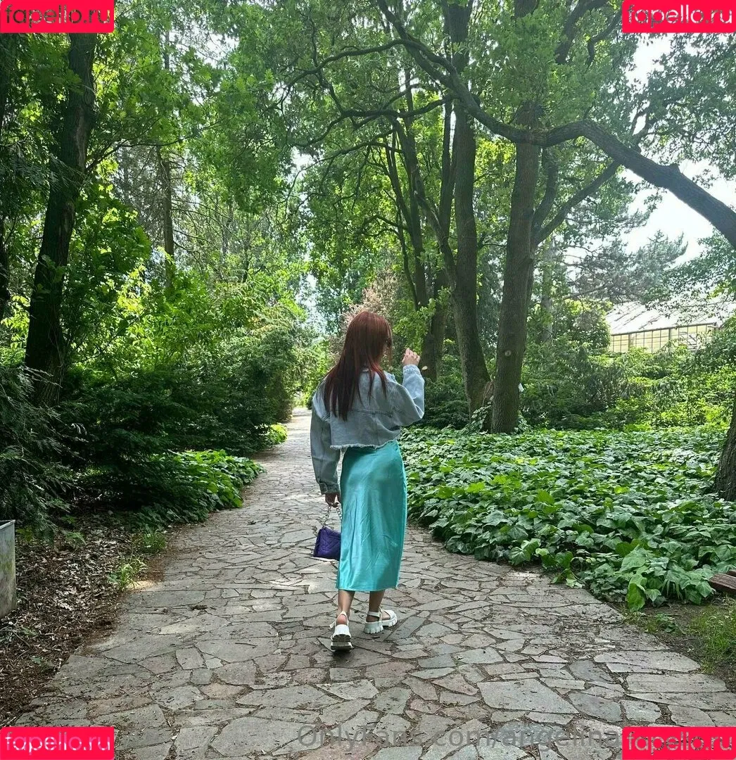 kira_cha Onlyfans Photo Gallery 