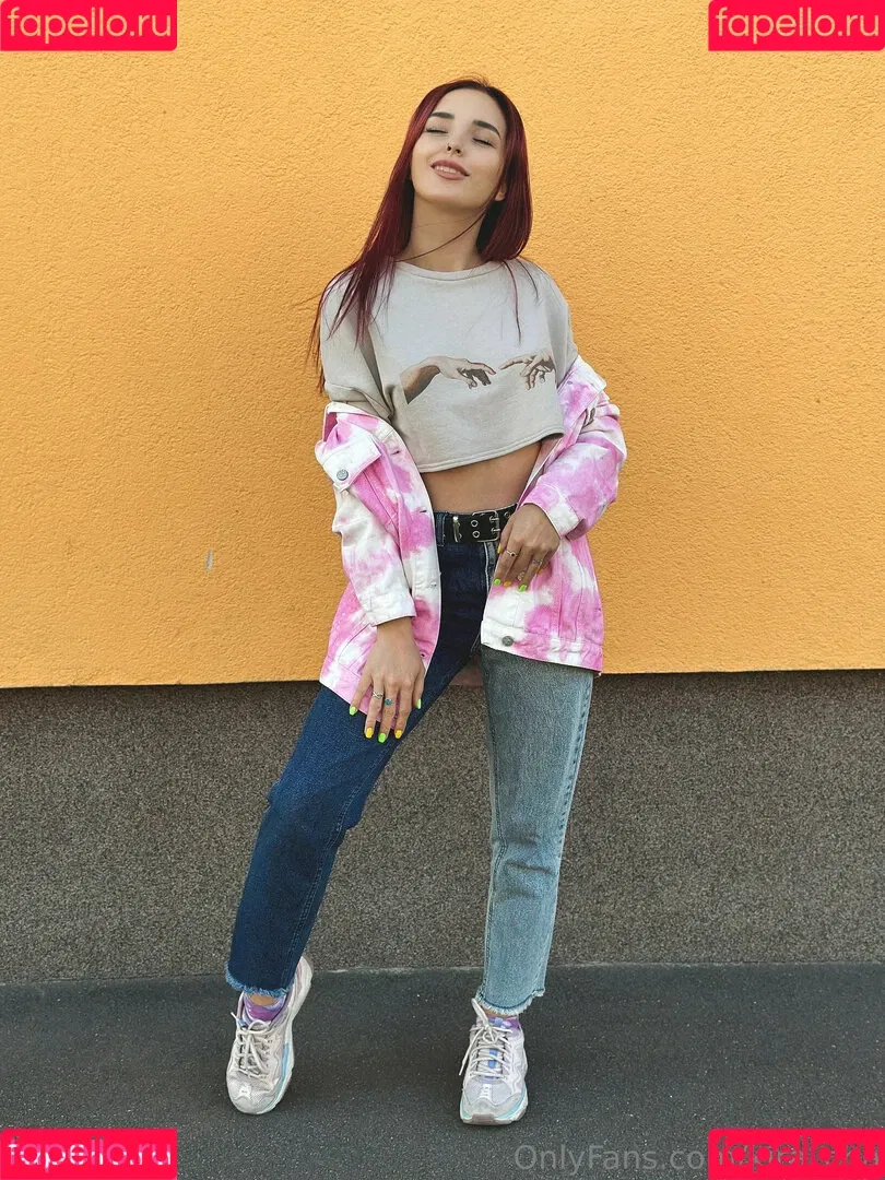 kira_cha Onlyfans Photo Gallery 