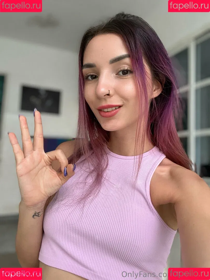 kira_cha Onlyfans Photo Gallery 