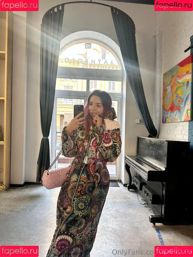 kira_cha Onlyfans Photo Gallery 