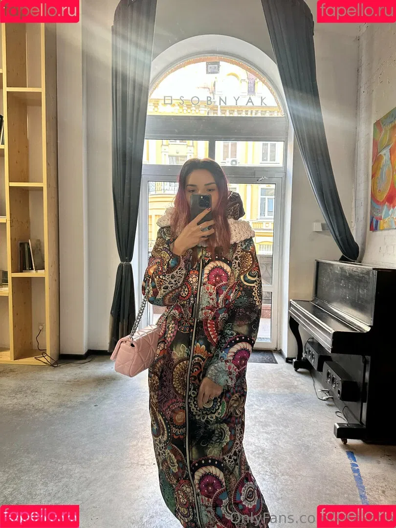 kira_cha Onlyfans Photo Gallery 