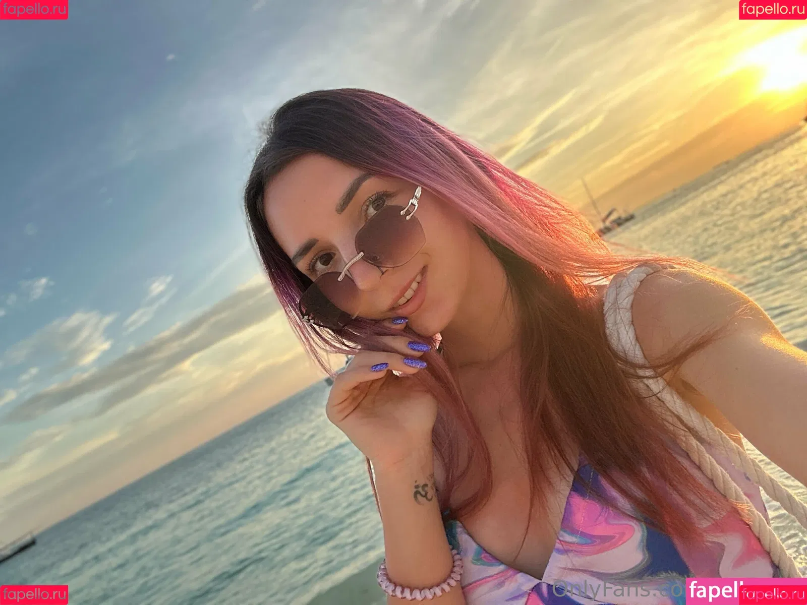 kira_cha Onlyfans Photo Gallery 