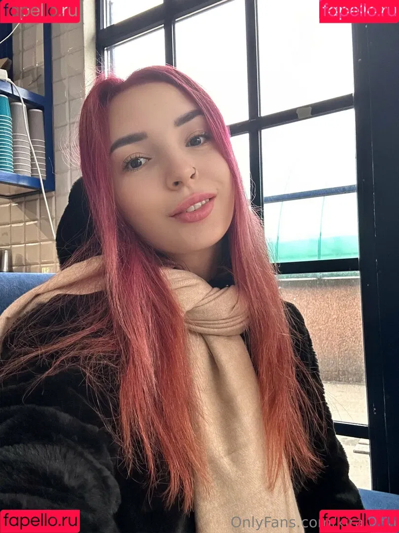 kira_cha Onlyfans Photo Gallery 