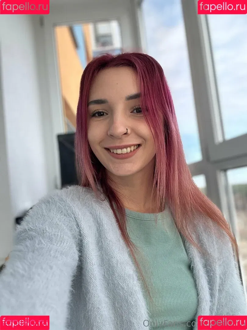 kira_cha Onlyfans Photo Gallery 