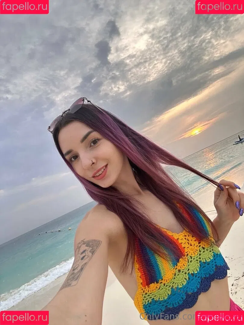 kira_cha Onlyfans Photo Gallery 