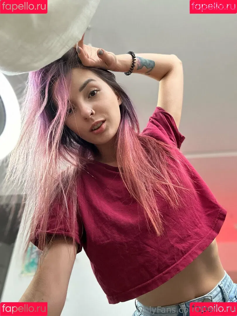 kira_cha Onlyfans Photo Gallery 