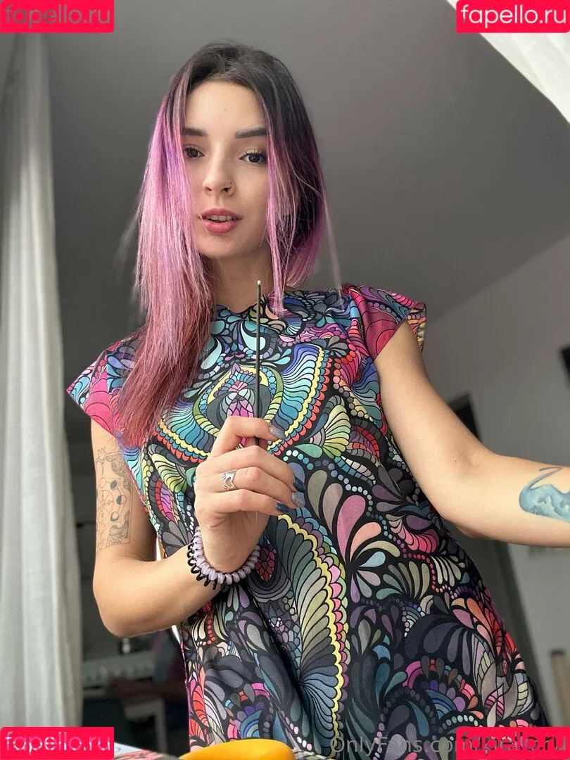 kira_cha Onlyfans Photo Gallery 
