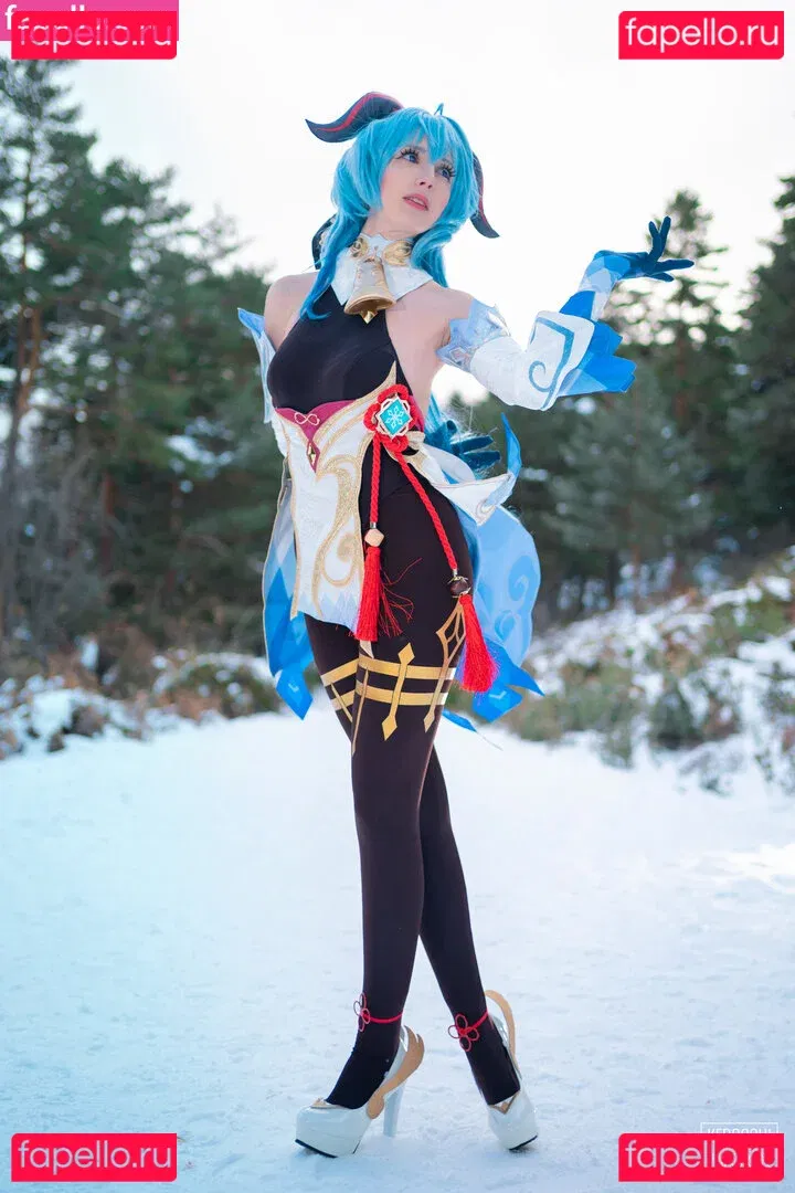 kira_cha Onlyfans Photo Gallery 