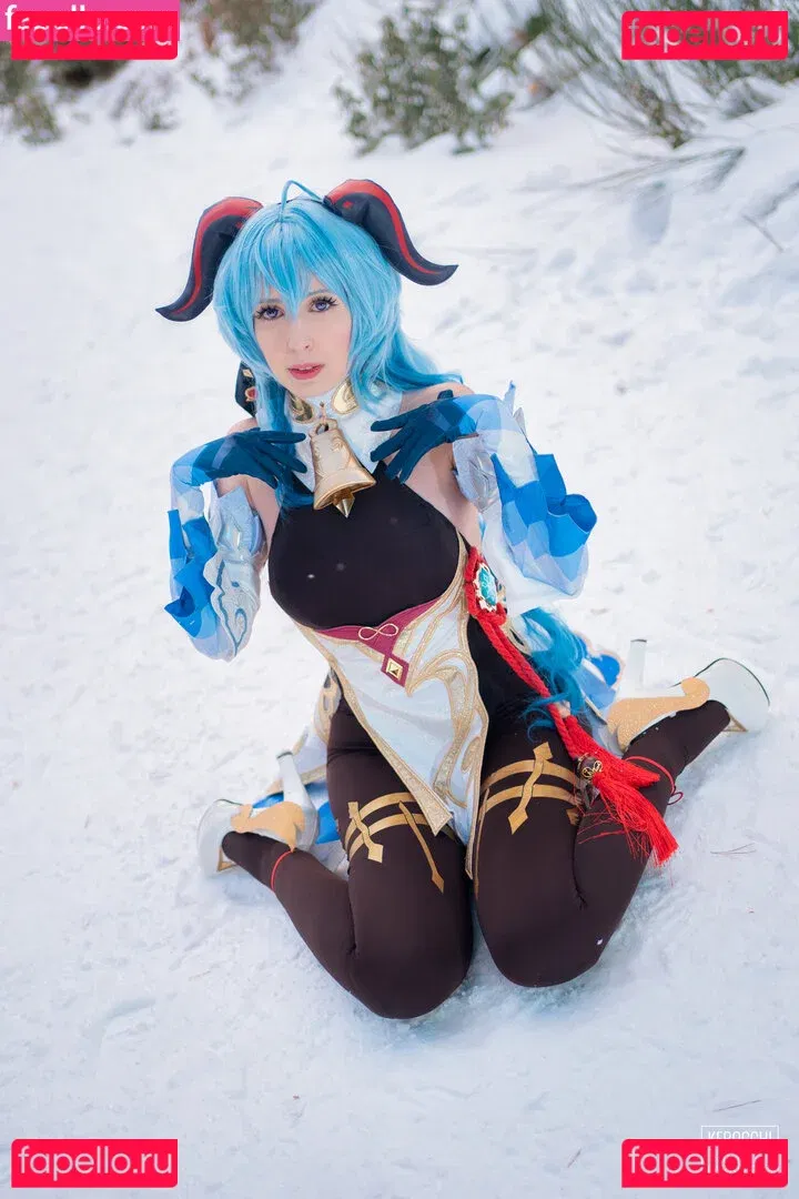 kira_cha Onlyfans Photo Gallery 