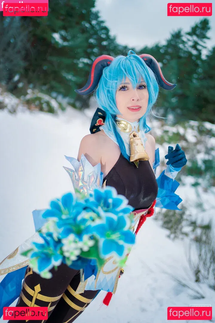 kira_cha Onlyfans Photo Gallery 